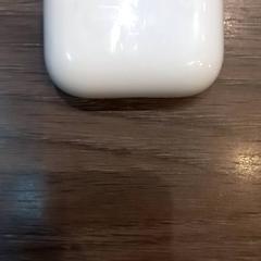 Airpod, as reported by Leonardo Royal Hotel Amsterdam using iLost