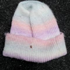Beanie Lichte kleuren muts, som rapportert av Schaatsbaan Rotterdam ved bruk av iLost