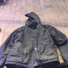 Jas Zwart, zoals gemeld door De Heeren van Aemstel met iLost