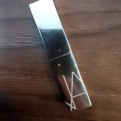 Rtěnka, jak nahlášeno Leonardo Royal Hotel Amsterdam pomocí iLost