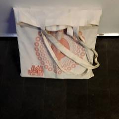 Taška, jak nahlášeno EBS Tramplein pomocí iLost