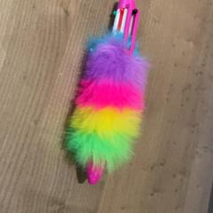 Caneta, como reportado por Pathé Arnhem utilizando o iLost