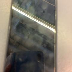 I phone Wit, come riportato da Eindhoven Airport utilizzando iLost