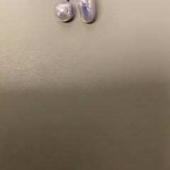 إيربود airpods، كما تم الإبلاغ عنه بواسطة MEININGER Hotel Copenhagen عبر iLost