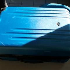 Walizka podróżna, zgłoszono przez Centraal magazijn przy użyciu iLost