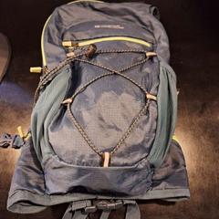 Motxilla blue, segons ha informat Hotel V Frederiksplein mitjançant iLost