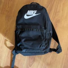 Motxilla, segons ha informat GVB mitjançant iLost