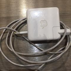Adapter, zoals gemeld door Van der Valk Hotel Vianen met iLost