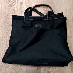 Tragetasche, gemeldet von RRReis Trein Amersfoort / Ede-Wageningen über iLost