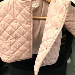 Chaqueta Rosa infantil, ha sido reportado por IKEA Alcorcón con iLost