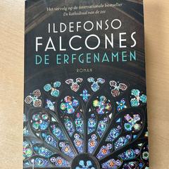 كتاب، كما تم الإبلاغ عنه بواسطة DoubleTree by Hilton Rotterdam Centre عبر iLost