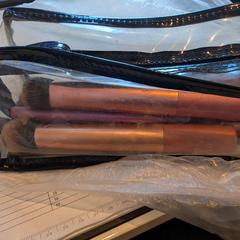 Makeup bag u, as reported by Inntel Hotels Utrecht Centre using iLost