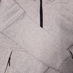 Dessuadora, segons ha informat Grand Hotel Amrath Kurhaus mitjançant iLost