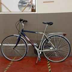 Kolo Rambler Donkerblauw/zilver, jak nahlášeno Fietsdepot Hasselt pomocí iLost