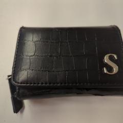 Portemonnee Drenth, ha sido reportado por GVB con iLost