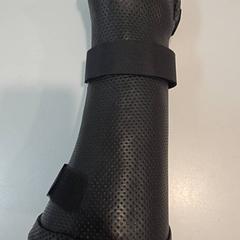 Orthopädische zahnspange, gemeldet von Qbuzz DMG über iLost