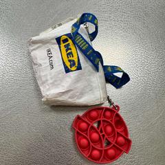 Chaveiro & Colgante, segundo informou IKEA Praha – Zličín usando iLost