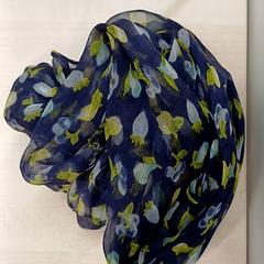 Choker, como reportado por IKEA Clermont Ferrand utilizando o iLost