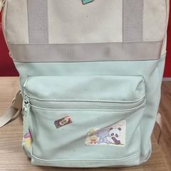 Mochila, segundo informou Connexxion Amstelland-Meerlanden Amstelveen usando iLost