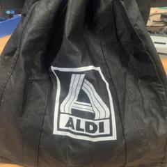 Taška, ako bolo nahlásené Pouw Vervoer pomocou iLost