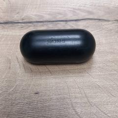 Estojo para auscultadores, como reportado por Pouw Vervoer utilizando o iLost