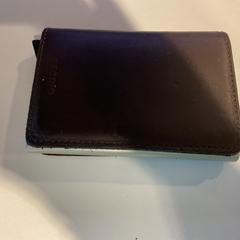 Titulaire de la carte Op naam van ncame, a été signalé par Gemeente Amsterdam utilisant iLost