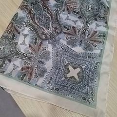 Scarf, as reported by IKEA Kållered using iLost