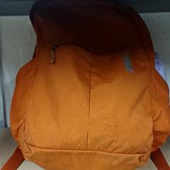 Batoh Oranje, jak nahlášeno Qbuzz GD Groningen Peizerweg pomocí iLost