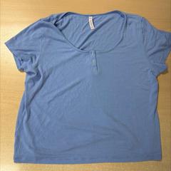 Halenka blui, jak nahlášeno DoubleTree by Hilton Rotterdam Centre pomocí iLost