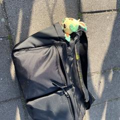 Zwarte schoudertas, som rapporterats till iLost