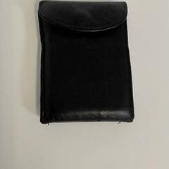 Kaartenhouder Verbeeck, a été signalé par Centraal magazijn utilisant iLost