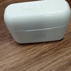 Hodetelefonetui boitier, som rapportert av CARS HANGARD ved bruk av iLost