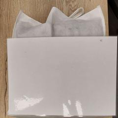 Bossa - Witte Draagtas met blauwe letters, segons ha informat Regio Antwerpen - Brussel mitjançant iLost