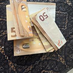 6x 50 euro, come riportato a iLost