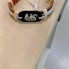 Braccialetto, come riportato da IKEA Toulouse utilizzando iLost