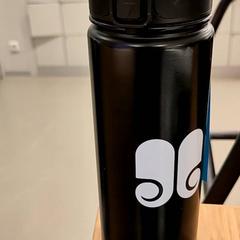 Garrafa Water, como reportado por Bibliotheek Neude (Utrecht) utilizando o iLost