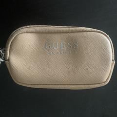 Beige tiny wallet, as reported to iLost