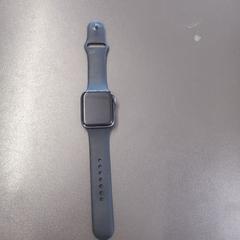 Reloj zwart siliconen band, ha sido reportado por Gebo Tours con iLost