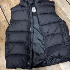 Haurrentzako jaka Zwart, gisa salatu by IKEA Delft iLost erabiliz