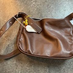 Taška Kakutani, jak nahlášeno Gemeente Amsterdam - Bureau Gevonden Voorwerpen pomocí iLost