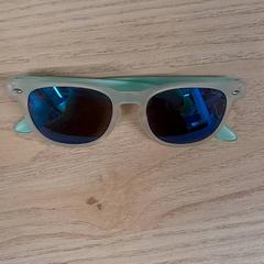 Sunglasses, as reported by IKEA Gävle using iLost