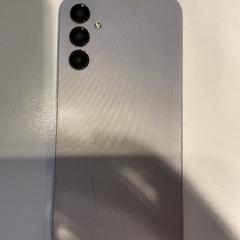 Mobiltelefon, amint azt Gemeente Amsterdam az iLost segítségével jelentette.