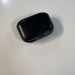 Wireless earphones Jlab, rapporterat av Hertz med iLost