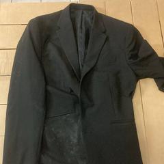 Chaqueta, ha sido reportado por Groepsaccomodatie Kasteel de Berckt con iLost