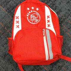 Rugtas (Ajax), as reported by Connexxion Amstelland-Meerlanden Schiphol Noord using iLost