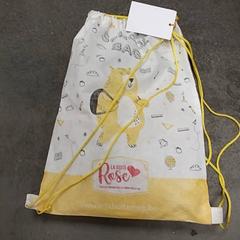 حقيبة الجمباز - wit/geel، كما تم الإبلاغ عنه بواسطة Centraal magazijn عبر iLost