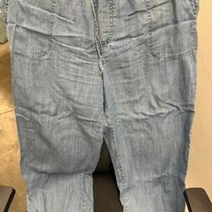 Pantalon, a été signalé par BANKS Antwerp utilisant iLost