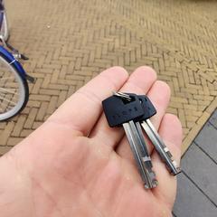 keys, segons s'ha informat a iLost