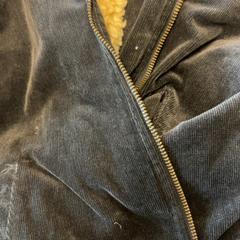 Chaqueta, ha sido reportado por GVB con iLost