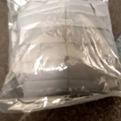 Grijze jas, iLost를 사용하여 Mövenpick Hotel Amsterdam City Centre에 보고됨